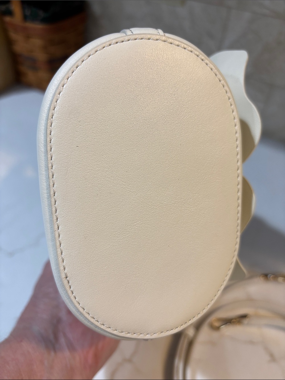 kate spade Flora Bucket Bag in Meringue NWT MSRP $449 - Picture 8 of 10
